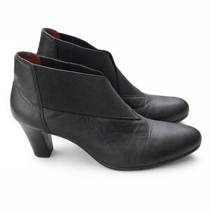 Hispanitas Black Leather Ankle Boots – Block Heel – Size 37